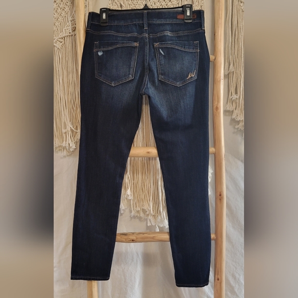 Express - Picture 6 of 7